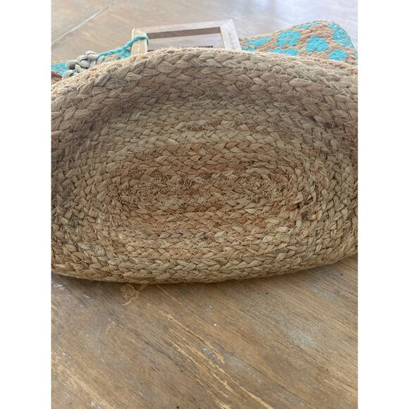 Beach Wood Handle Jute Tote Bag in Aqua - Picture 8 of 11